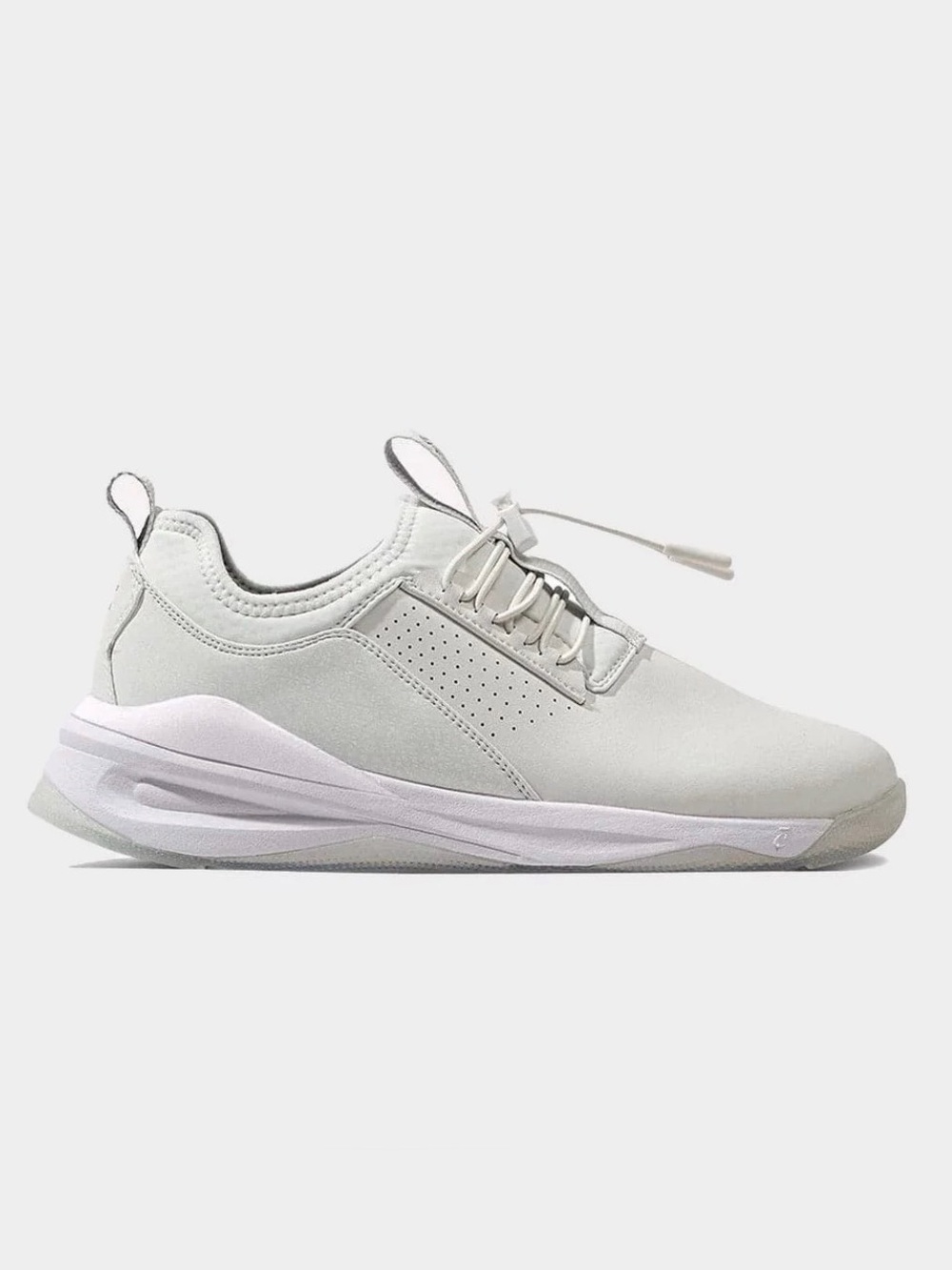 Clove Classic white size 8.5